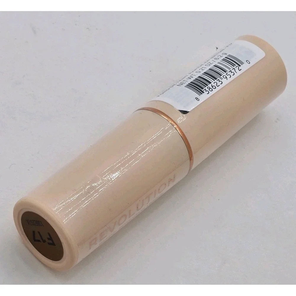 F17 Makeup Revolution Fast‎ Base Stick Foundation F17 0.21oz New